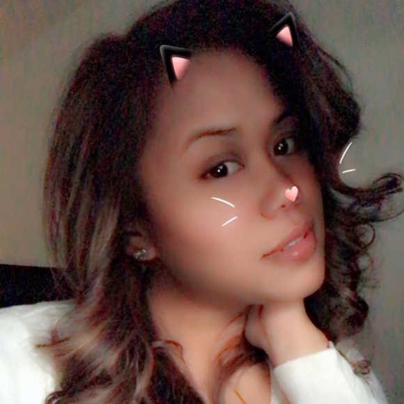 Meet your Posher, Anne - Picture 4 of 5